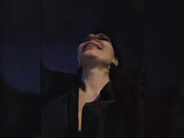 SophieMary's BongaCams show and profile