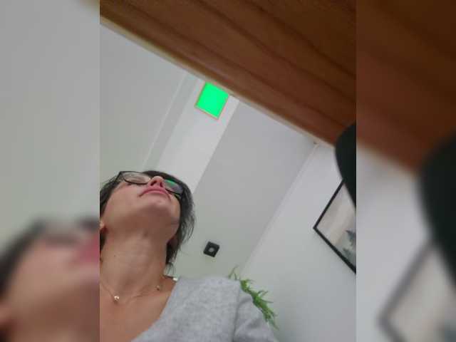 SophieMary live cam on BongaCams