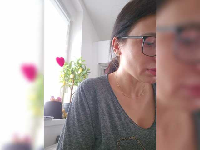 SophieMary live cam on BongaCams
