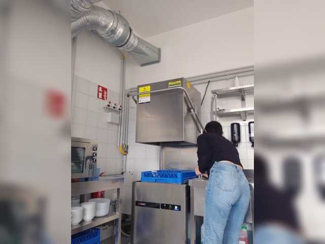 Sophie_Sonne live cam on BongaCams