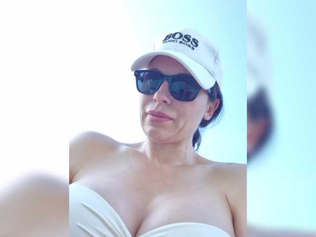 SophieMary live cam on BongaCams