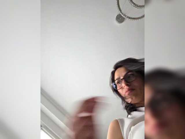 SophieMary's BongaCams show and profile