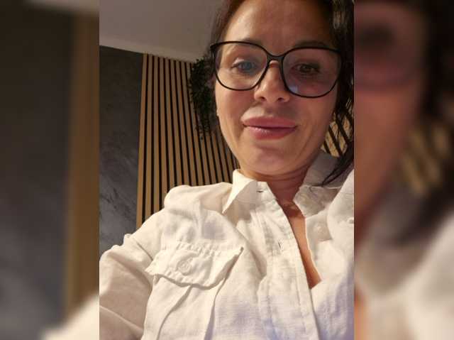 Sophie_Sonne live cam preview