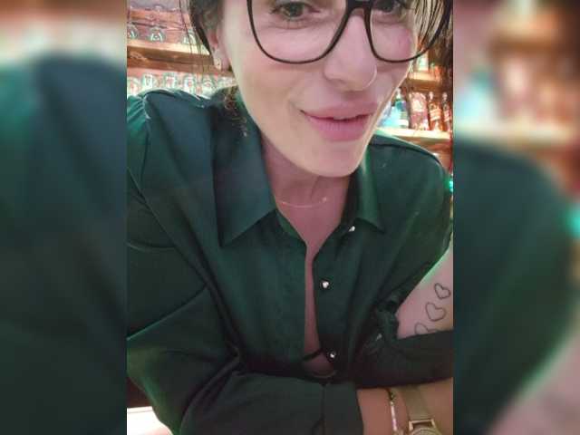 SophieMary live cam on BongaCams