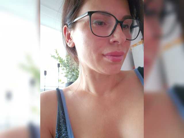 SophieMary live cam on BongaCams