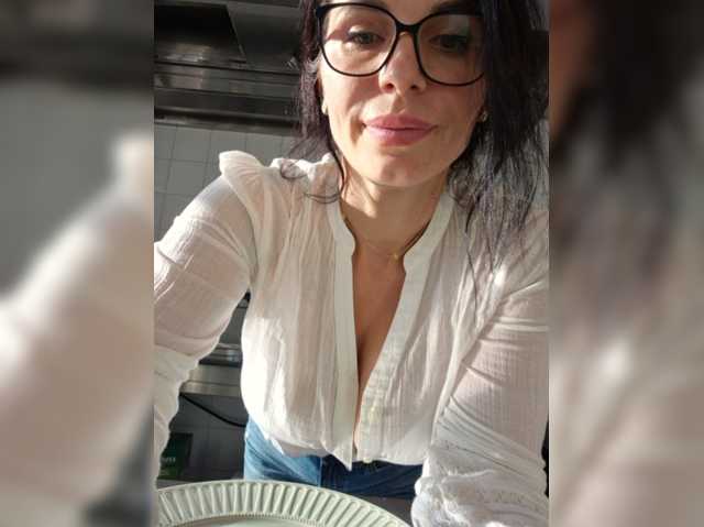 Live трансляция Sophie_Sonne - slutnetki.online