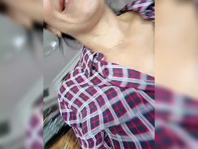 SophieMary live cam on BongaCams