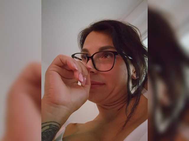 SophieMary live cam on BongaCams