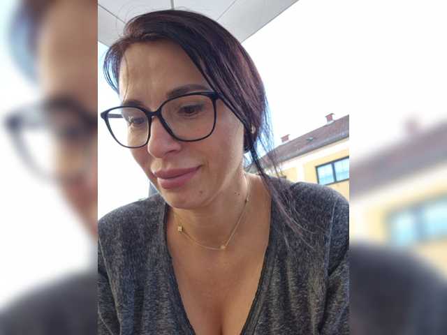 SophieMary live cam on BongaCams