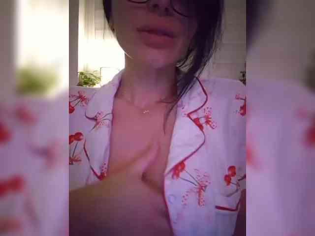 Model: Sophie_Sonne