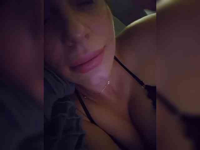 Model: Sophie_Sonne