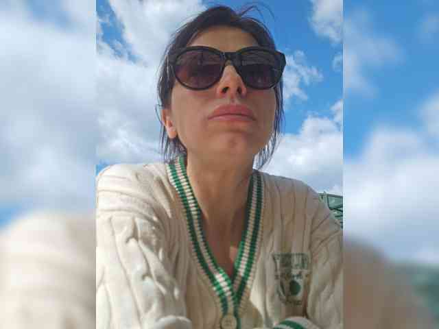 Sophie_Sonne webcam