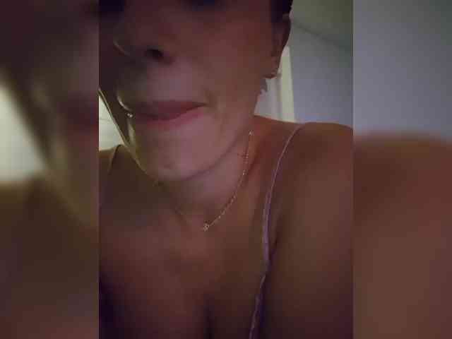 Model: Sophie_Sonne