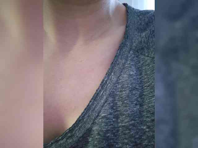 SophieMary Live Webcam on BongaCams