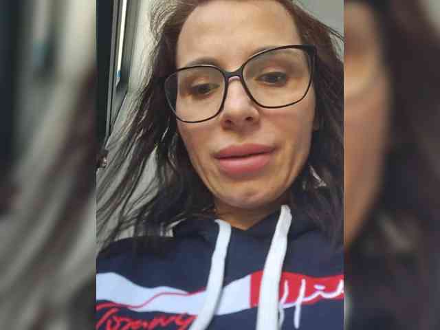 Live stream of SophieMary