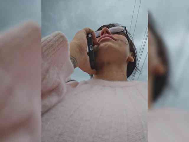 Sophie_Sonne webcam
