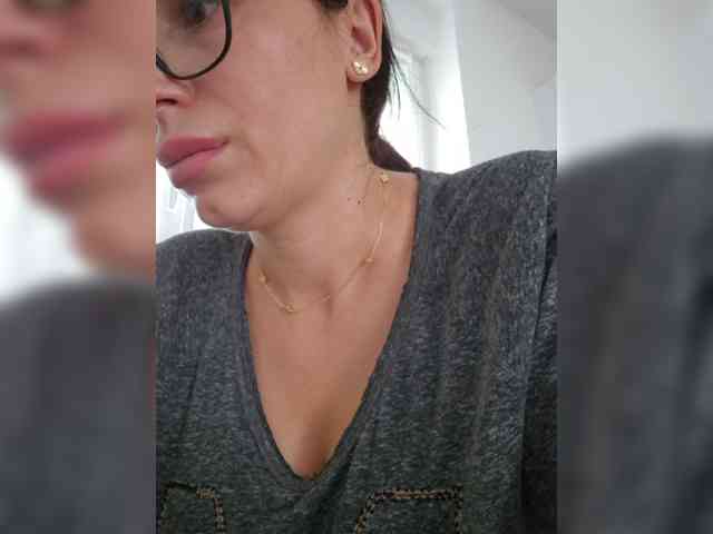 online porn chatroom SophieMary