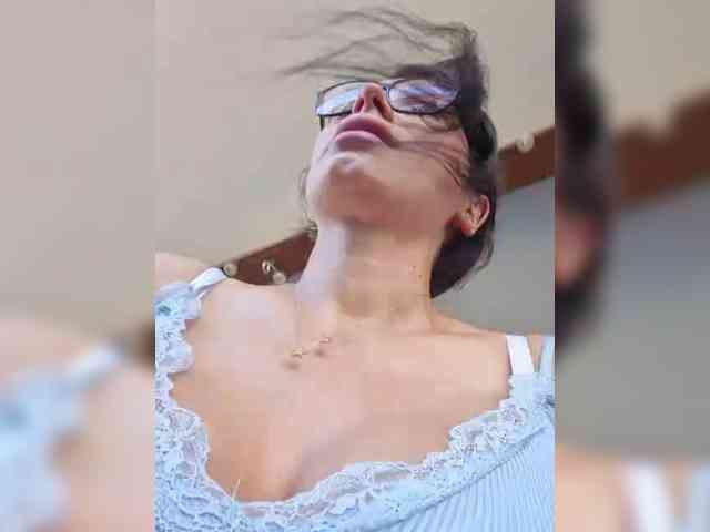 Sophie_Sonne webcam