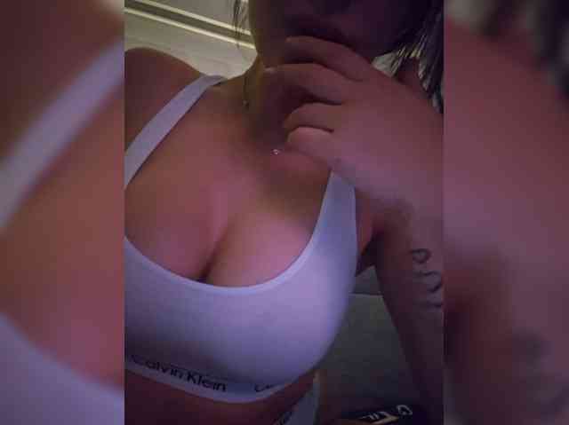 Model: Sophie_Sonne