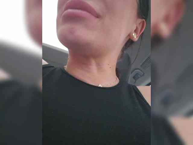 SophieMary Live Webcam on BongaCams