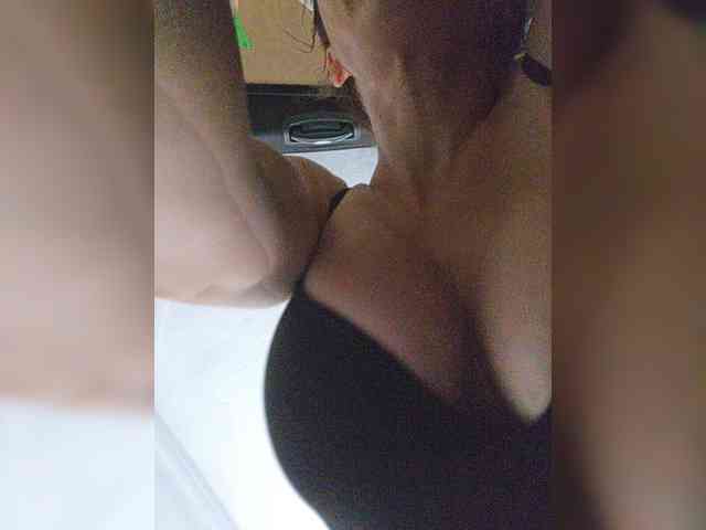 Model: Sophie_Sonne