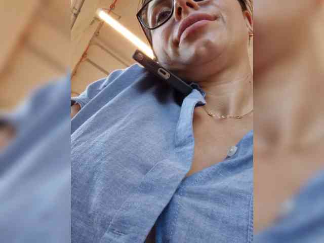 Sophie_Sonne webcam