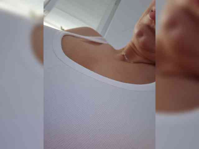 Model: Sophie_Sonne