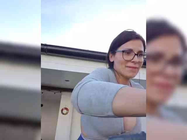 Sophie_Sonne webcam
