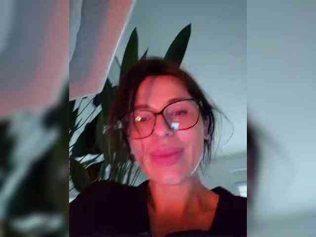 Sophie_Sonne webcam