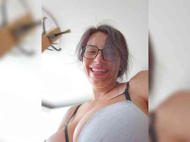 Sophie_Sonne webcam