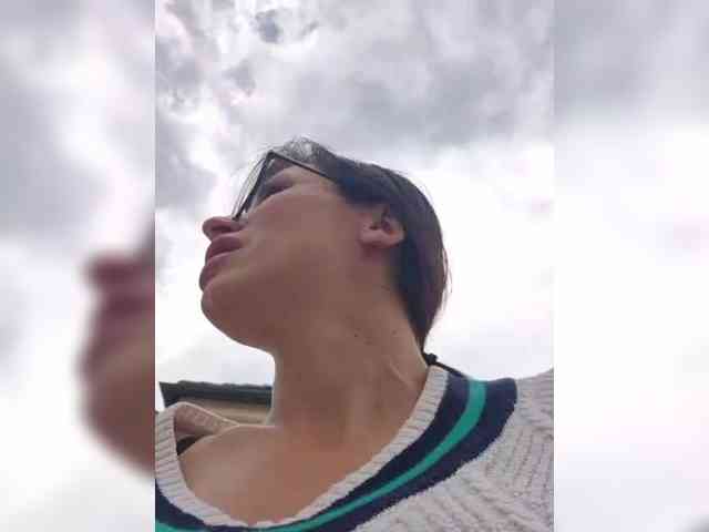 Sophie_Sonne webcam