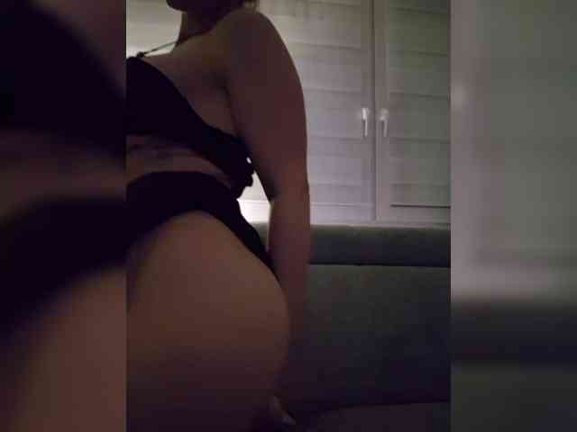 Model: Sophie_Sonne