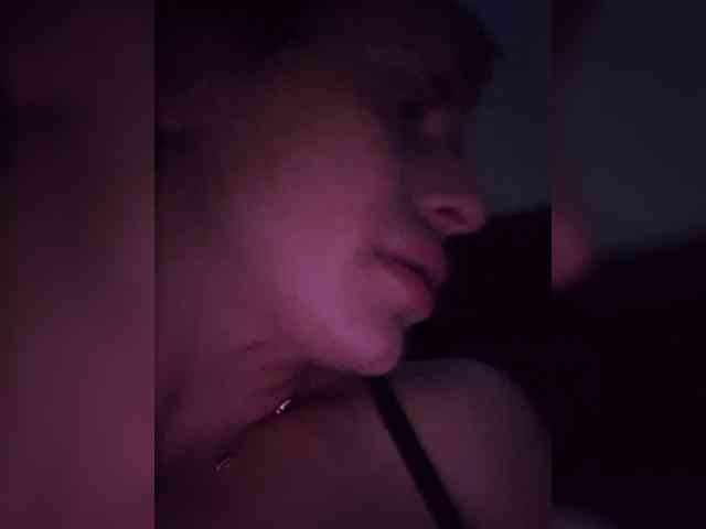 Sophie_Sonne webcam