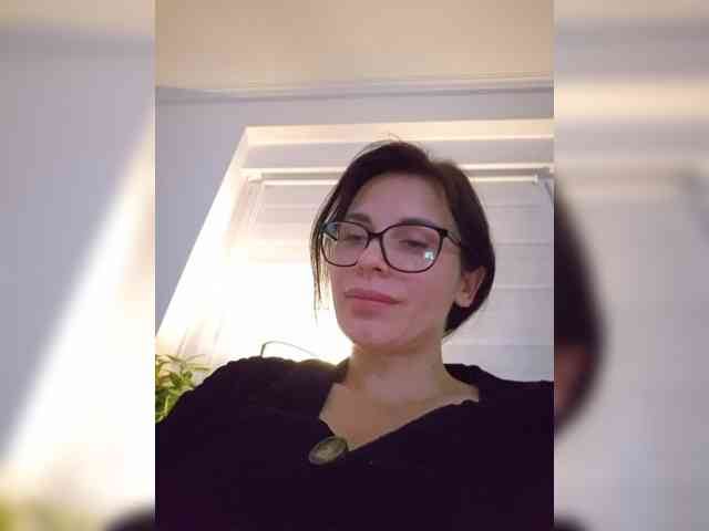 SophieMary Live Webcam on BongaCams