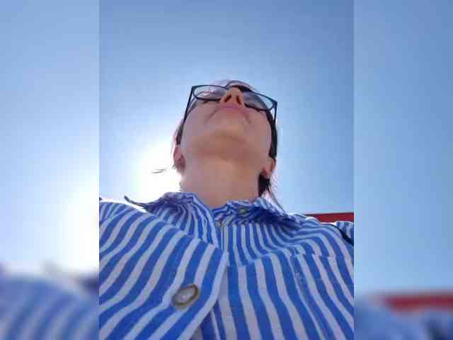 Sophie_Sonne webcam