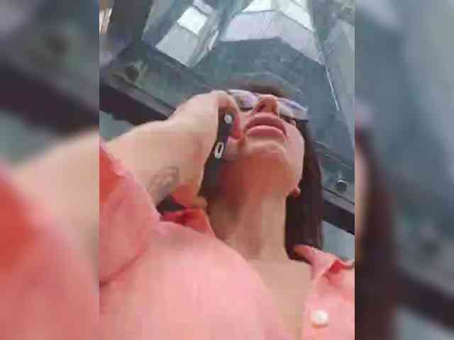 SophieMary Live Webcam on BongaCams