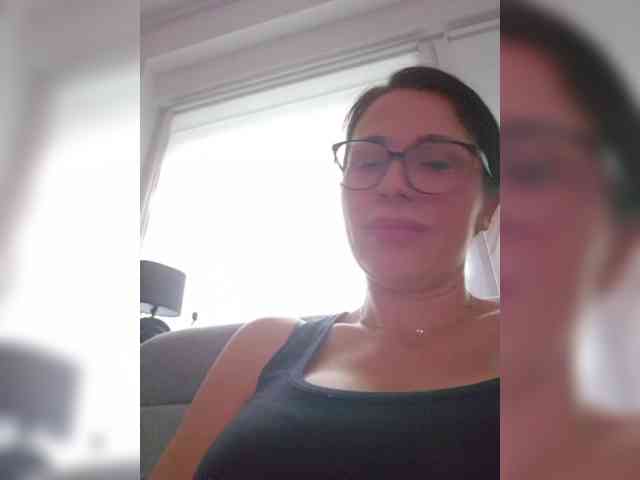 Sophie_Sonne webcam
