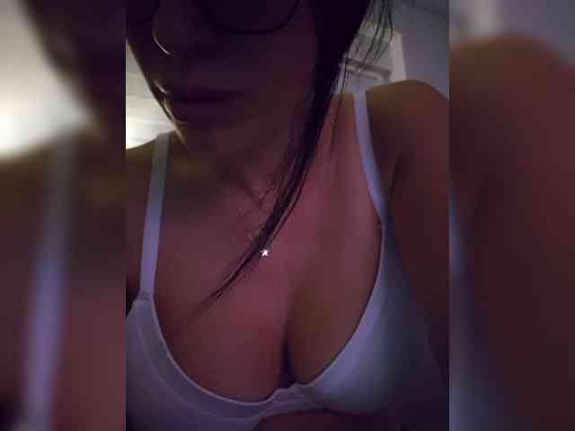Model: Sophie_Sonne