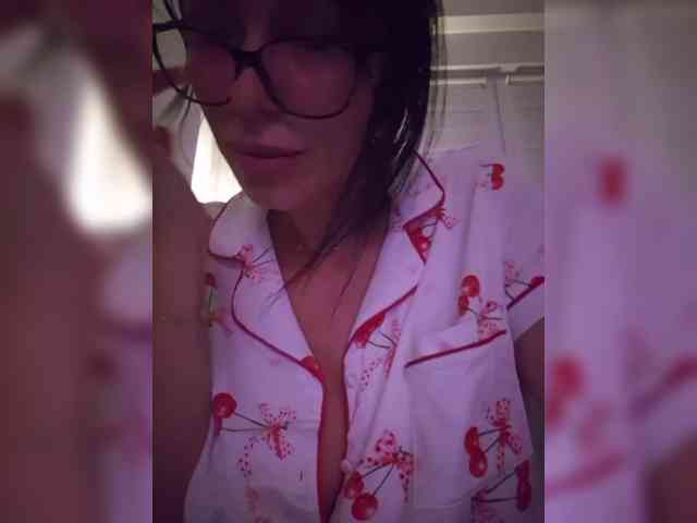 Model: Sophie_Sonne