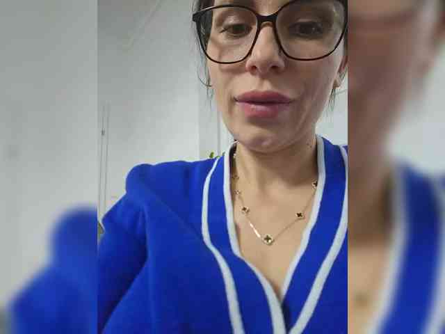 Sophie_Sonne webcam