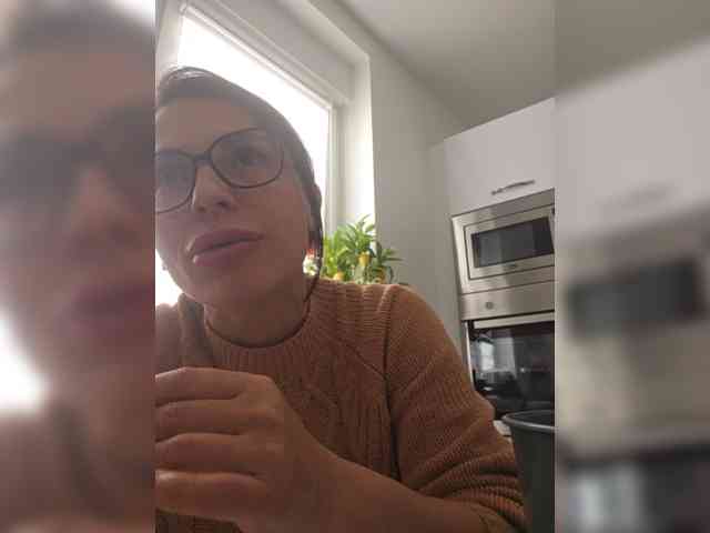 Sophie_Sonne webcam