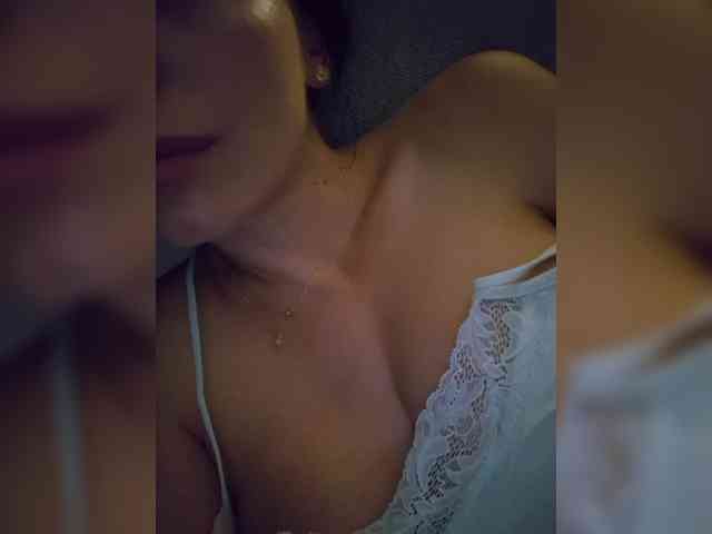 Model: Sophie_Sonne