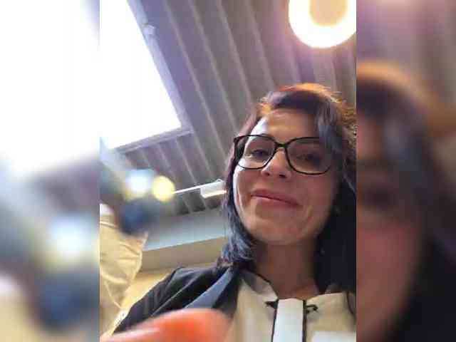 Sophie_Sonne webcam