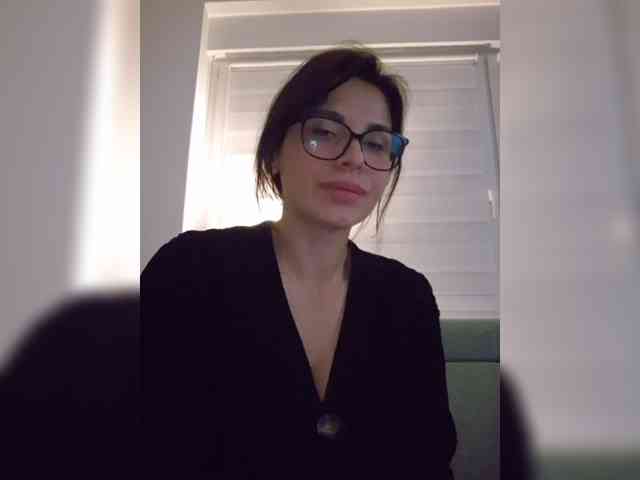 SophieMary Live Webcam on BongaCams