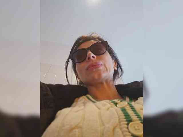 Sophie_Sonne webcam