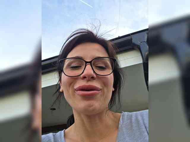 Sophie_Sonne webcam