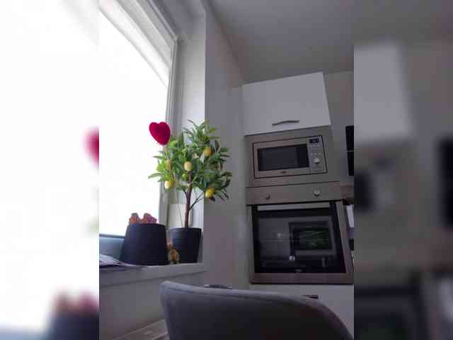 Sophie_Sonne webcam