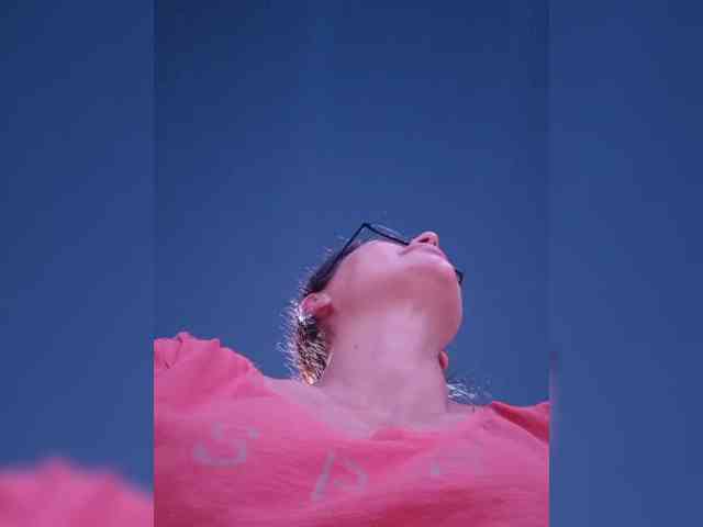 Sophie_Sonne webcam