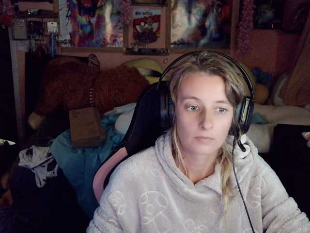 YourSecretGirlFriend963 live cam preview