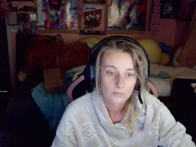 AsiaGoesPro, en vivo ahora en BongaCams